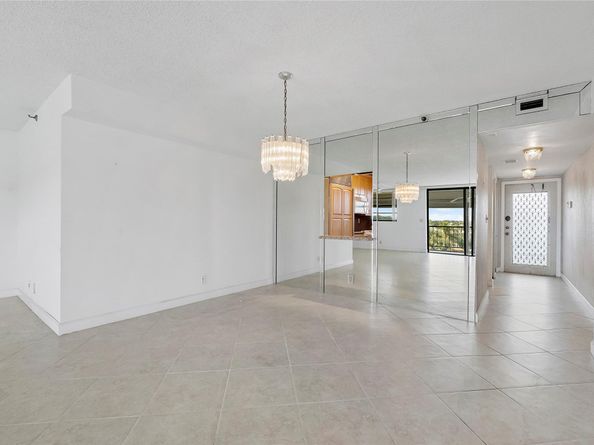 2430 Deer Creek Country Club Blvd 406, Deerfield Beach FL 33442