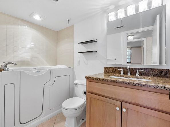 2430 Deer Creek Country Club Blvd 406, Deerfield Beach FL 33442