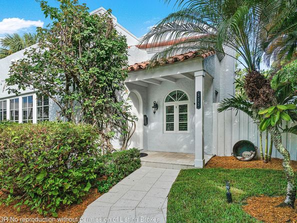 323 Dyer Road, West Palm Beach FL 33405