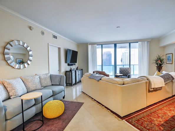 333 Las Olas Way 2303, Fort Lauderdale FL 33301