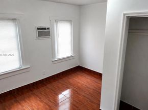 1727 NW 50th Street, Miami FL 33142