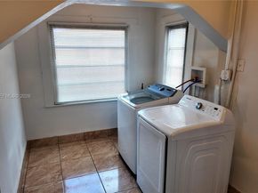 1727 NW 50th Street, Miami FL 33142
