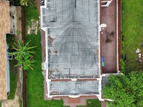 1727 NW 50th Street, Miami FL 33142