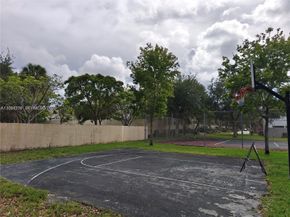 9803 NW 37th Street, Sunrise FL 33351