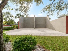 305 Congressional Way, Deerfield Beach FL 33442
