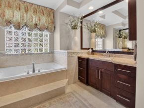 21166 Falls Ridge Way, Boca Raton FL 33428