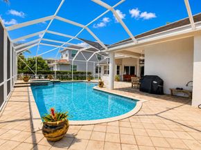 21166 Falls Ridge Way, Boca Raton FL 33428