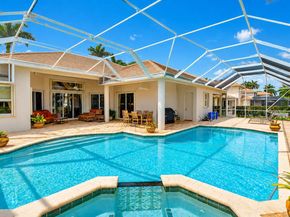 21166 Falls Ridge Way, Boca Raton FL 33428