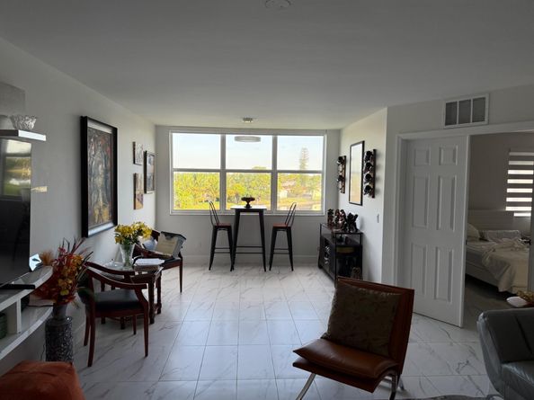 10422 NW 24th Place 310, Sunrise FL 33322