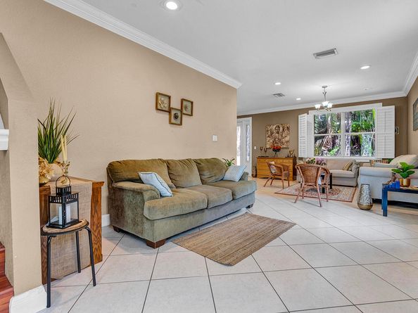 8020 NW 70th Avenue, Parkland FL 33067