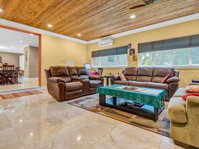 8020 NW 70th Avenue, Parkland FL 33067