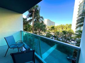 4001 S Ocean Drive 3h, Hollywood FL 33019