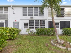 270 Farnham L 270, Deerfield Beach FL 33442