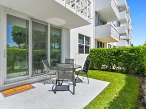 2840 S Ocean Boulevard 109, Palm Beach FL 33480