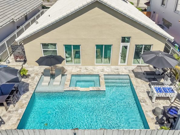 116 Cypress Cove, Jupiter FL 33458