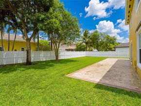 13845 NW 14th Street, Pembroke Pines FL 33028