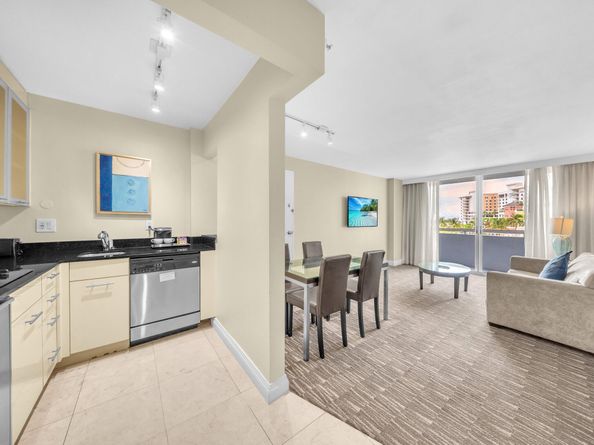2670 E Sunrise Boulevard 319, Fort Lauderdale FL 33304