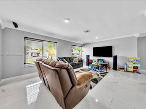 5260 SW 10th Court, Plantation FL 33317