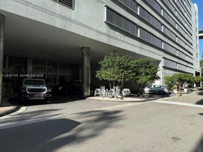 92 SW 3rd Street 1804, Miami FL 33130