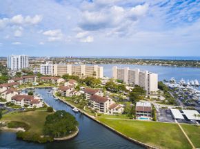 136 Lakeshore Drive 211, North Palm Beach FL 33408
