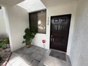 3300 NW 46th Street 104, Oakland Park FL 33309