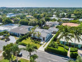 338 Alhambra Place, West Palm Beach FL 33405