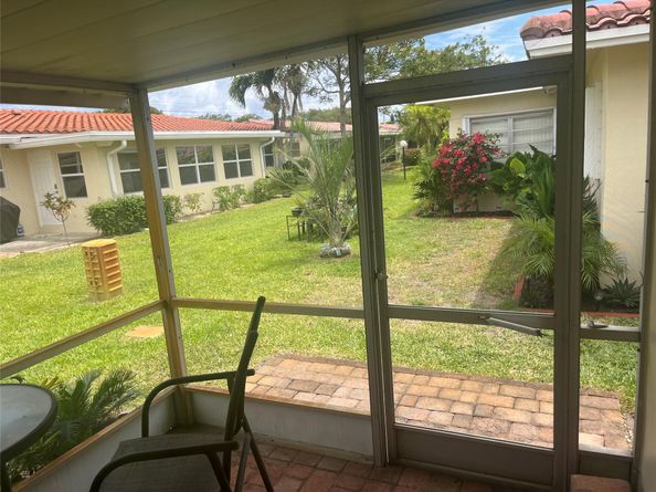 1271 NW 44th St, Deerfield Beach FL 33064