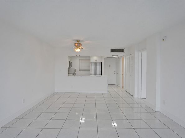 801 S Federal Hwy 405, Pompano Beach FL 33062