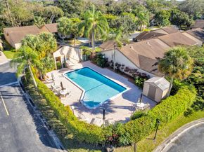 2260 Seagrape Cir, Coconut Creek FL 33066