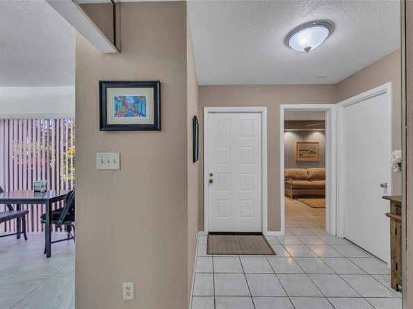 2260 Seagrape Cir, Coconut Creek FL 33066