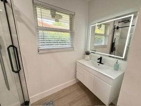 1485 NE 57th Ct, Fort Lauderdale FL 33334