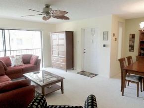 814 Sky Pine Way G2, Greenacres FL 33415