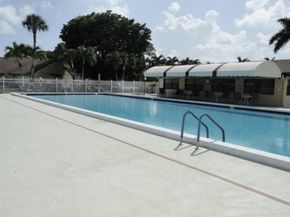 814 Sky Pine Way G2, Greenacres FL 33415