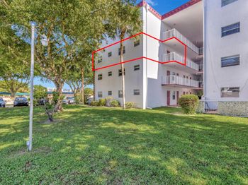 4270 NW 40th St