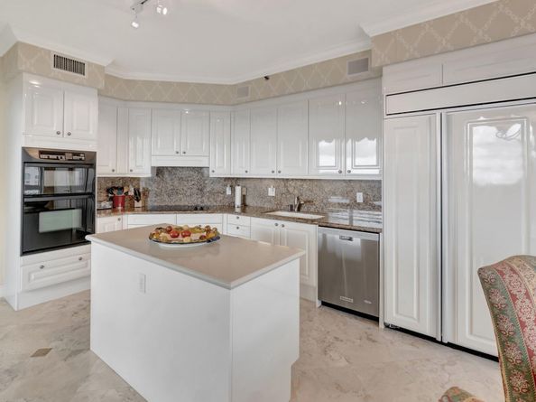 3720 S Ocean Boulevard 1001, Highland Beach FL 33487