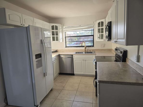 9111 Orchid Tree Ln 135, Pembroke Pines FL 33024