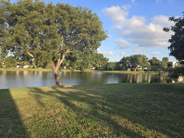 9111 Orchid Tree Ln 135, Pembroke Pines FL 33024