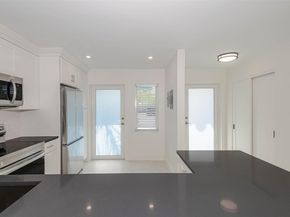 1425 Atlantic Shores Blvd 101, Hallandale Beach FL 33009