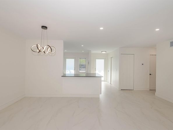 1425 Atlantic Shores Blvd 101, Hallandale Beach FL 33009