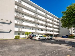 1425 Atlantic Shores Blvd 101, Hallandale Beach FL 33009