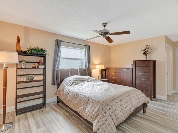 2012 SW 15th Street, Boynton Beach FL 33426