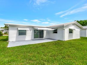 2012 SW 15th Street, Boynton Beach FL 33426