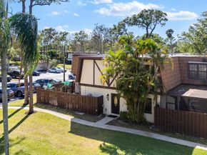 154 Weybridge Circle B, Royal Palm Beach FL 33411