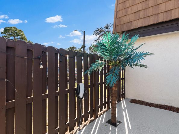 154 Weybridge Circle B, Royal Palm Beach FL 33411