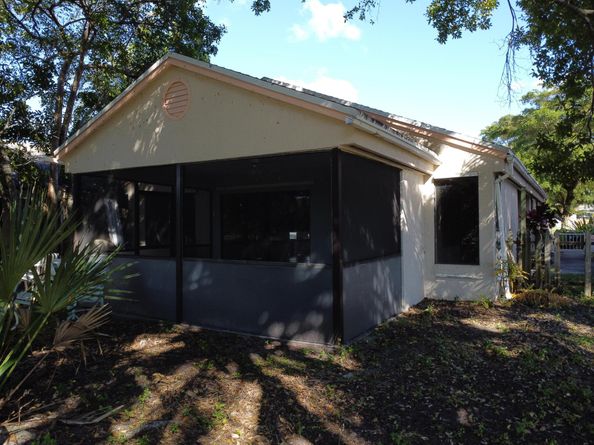 2231 NW 34th Terrace, Coconut Creek FL 33066