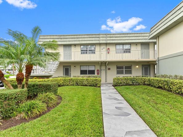 577 Monaco M, Delray Beach FL 33446
