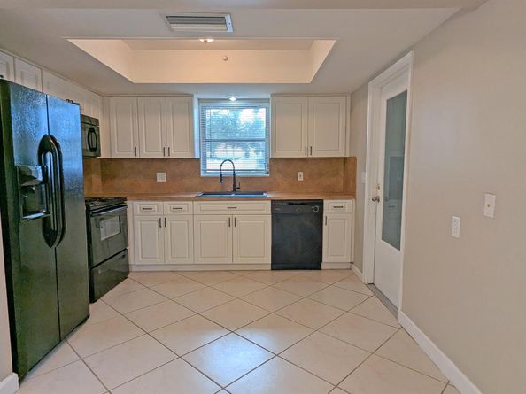 1170 NE 26th Avenue, Pompano Beach FL 33062
