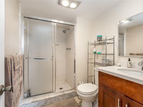 411 S Hollybrook Dr 203, Pembroke Pines FL 33025