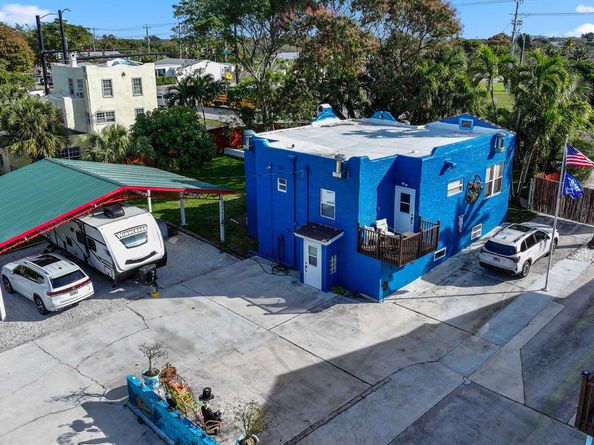 909 N A Street, Lake Worth Beach FL 33460