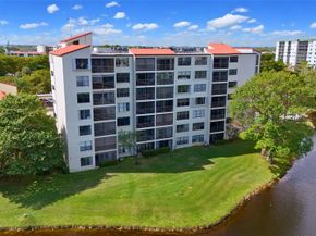 2309 S Cypress Bend Dr 515, Pompano Beach FL 33069